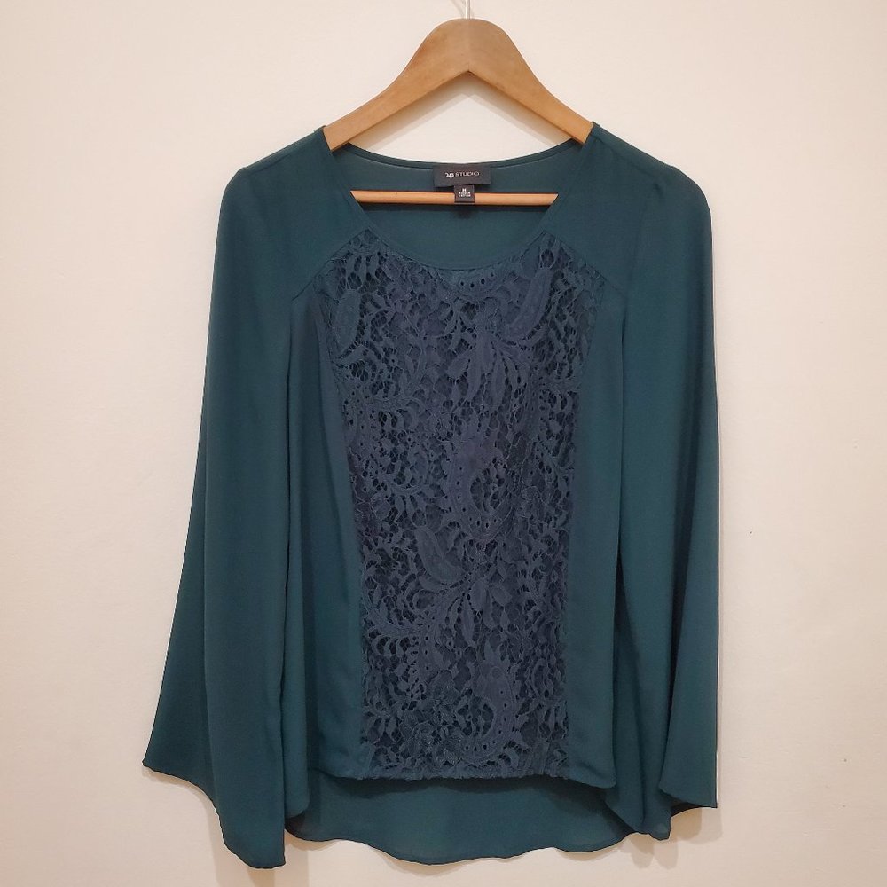 AB Studio Long Sleeve Medium Women’s Blouse